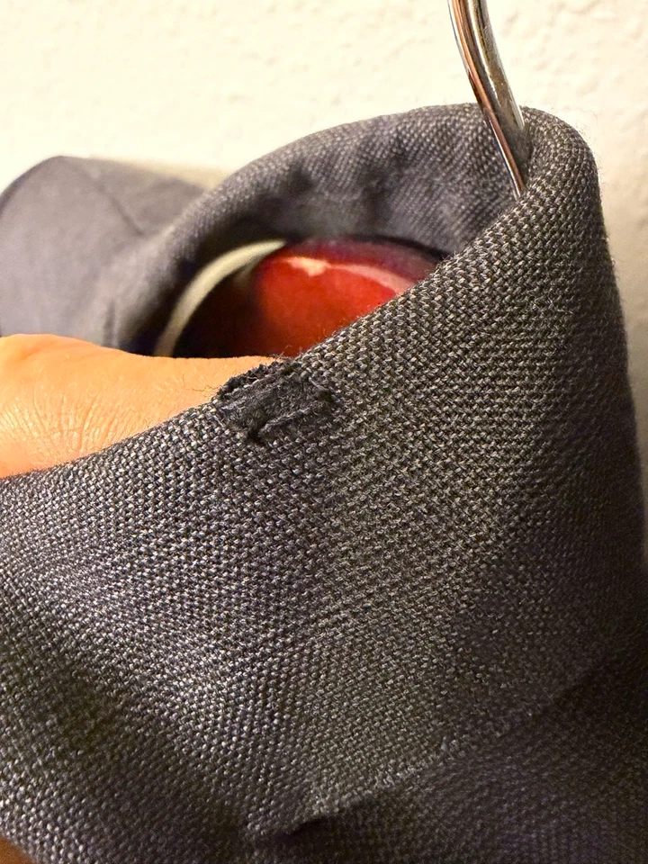 Traje Banana Republic Para Hombre 36S Gris Ventana 2 Botones Trabaldo Togna Lana 30x29 Foto 3 de 4