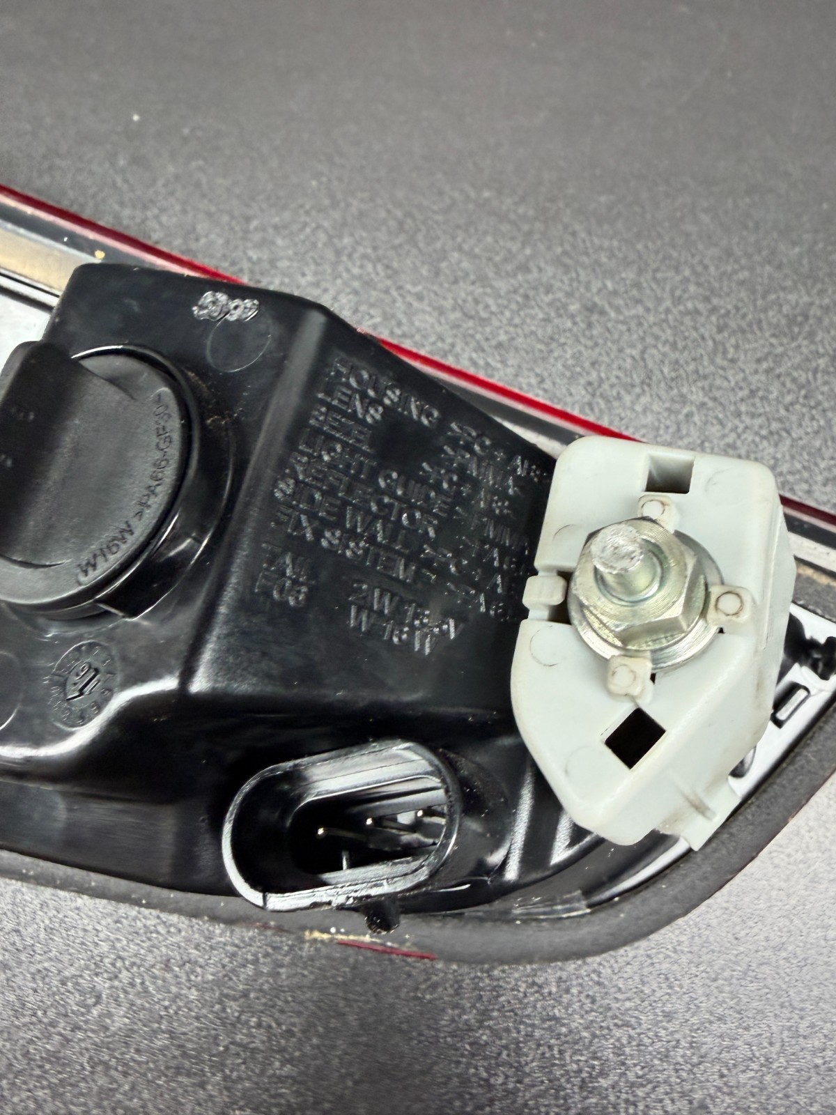 14-19 Maserati Ghibli Rear Right Side Trunk Inner Taillight Tail Light Lamp OEM
