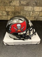 Lavonte David Signed Tampa Bay Buccaneers Mini Helmet. Beckett