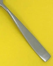 YAMAZAKI BOLO SATIN STAINLESS FLATWARE PLAIN HANDLE TIP CURVES UP - CHOICE