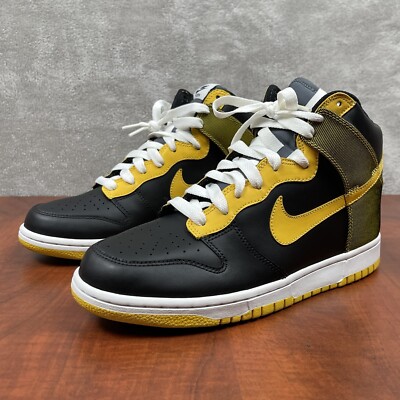 Nike Men s Dunk High North Shoes Black/Varsity Maize-Flint Grey Size 9.5