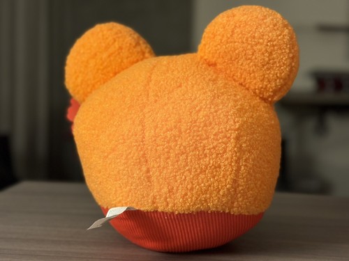 SDCC 2024 Disney Munchlings Set Leroy Pooh Mickey Exclusive 10" Plush IN HAND - Picture 4 of 8