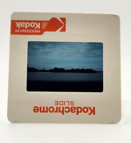 100 Vintage Photo Slides Kodak Agfa 1950-80's Amateur Film Old Pictures Travel - Picture 7 of 9
