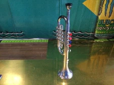 SEEN IN BABY EINSTEIN SERIES VINTAGE MUSICAL INSTRUMENT KIDS TRUMPET HORN