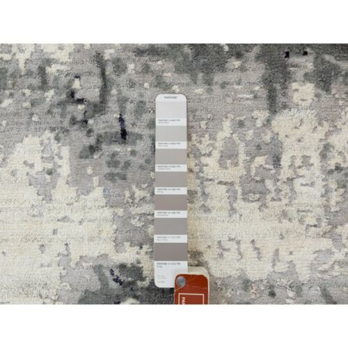 6'2"x6'2" Gray with Black Abstract Design Silk Hand Knotted Round Rug R58623 - Picture 4 of 8