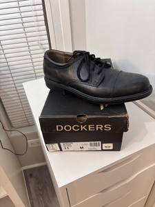 Dockers Gordon Men's Black Leather Cap Toe Oxford Lace-Up Dress Shoes 11 M