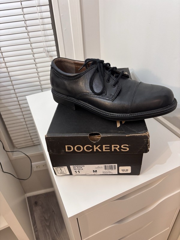 Dockers Gordon Men's Black Leather Cap Toe Oxford Lace-Up Dress Shoes 11 M