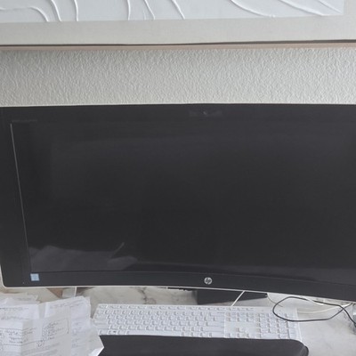 HP ENVY Curved 34'' 34-a027c All In One Intel i7-6700T 16GB RAM 128G SSD W10