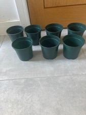 Plastic Plant Pot Flower Pots 1L 11cm tall 13cm top diam. green x 7
