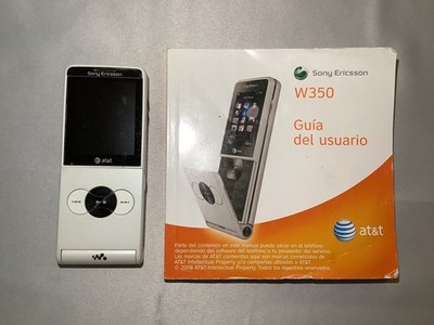Sony Ericsson W350 flip phone with guide