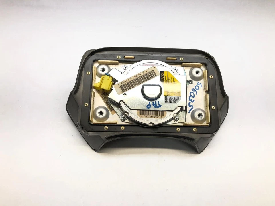 1987 - 1993 Cadillac Allante Drivers Left Steering Wheel Airbag Grey ID 17988859 - Изображение 2 из 4