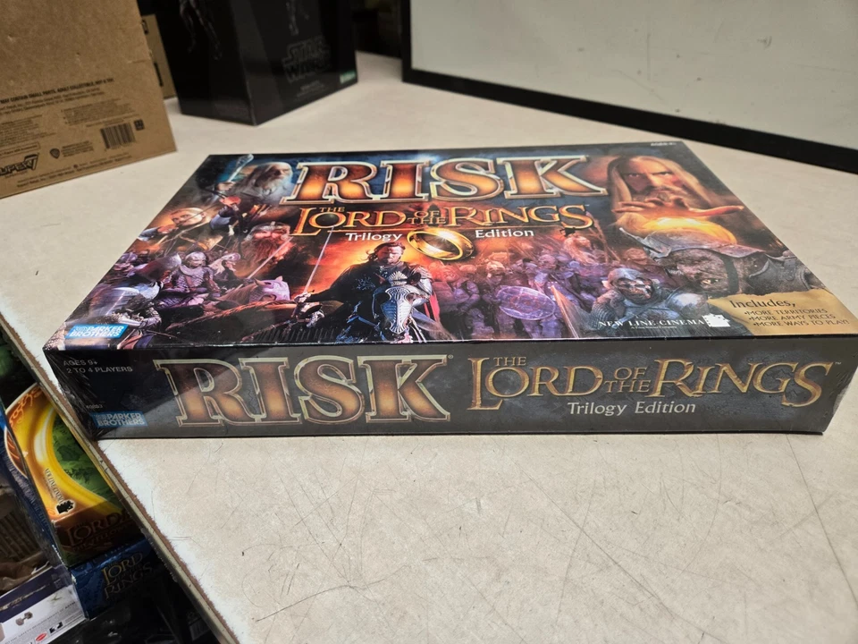 NEW Risk Lord Of The Rings Game Trilogy Edition Vintage 2003 *SEALED - Image 3 of 4