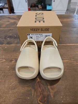 Adidas Yeezy Slide Bone Toddler Size 7k (2019 Release) FW6349