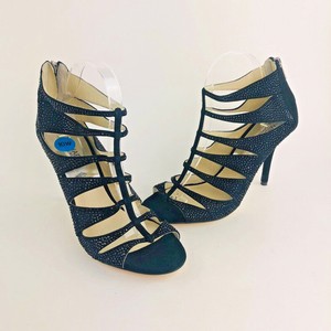 Flip Flop Bottle Opener Makes You The MacGyver Of The Beach | Womens fashion shoes, Men, Fashion 
