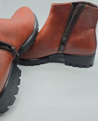ECCO Modtray HydroMax Water Resistant Leather Chunky Sole Cognac EU39, 8-8.5 US