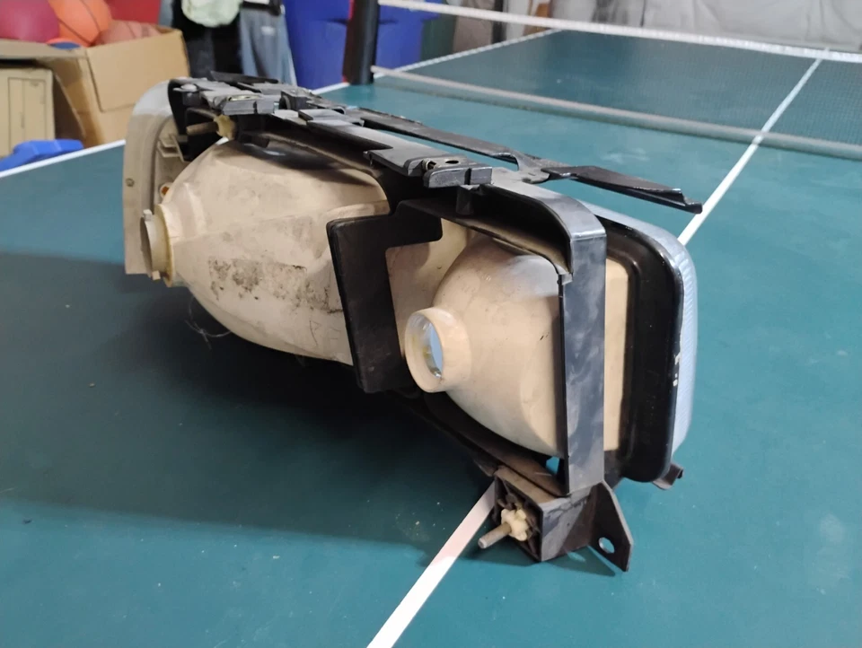 Conjunto completo faros izquierdo audi 447941029c hella 5000 200 100 q 1986 - 91 Foto 4 de 4