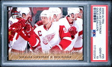2009 ULTRA GOLD MEDALLION NICKLAS LIDSTROM HOF #55 DETROIT RED WINGS PSA 10