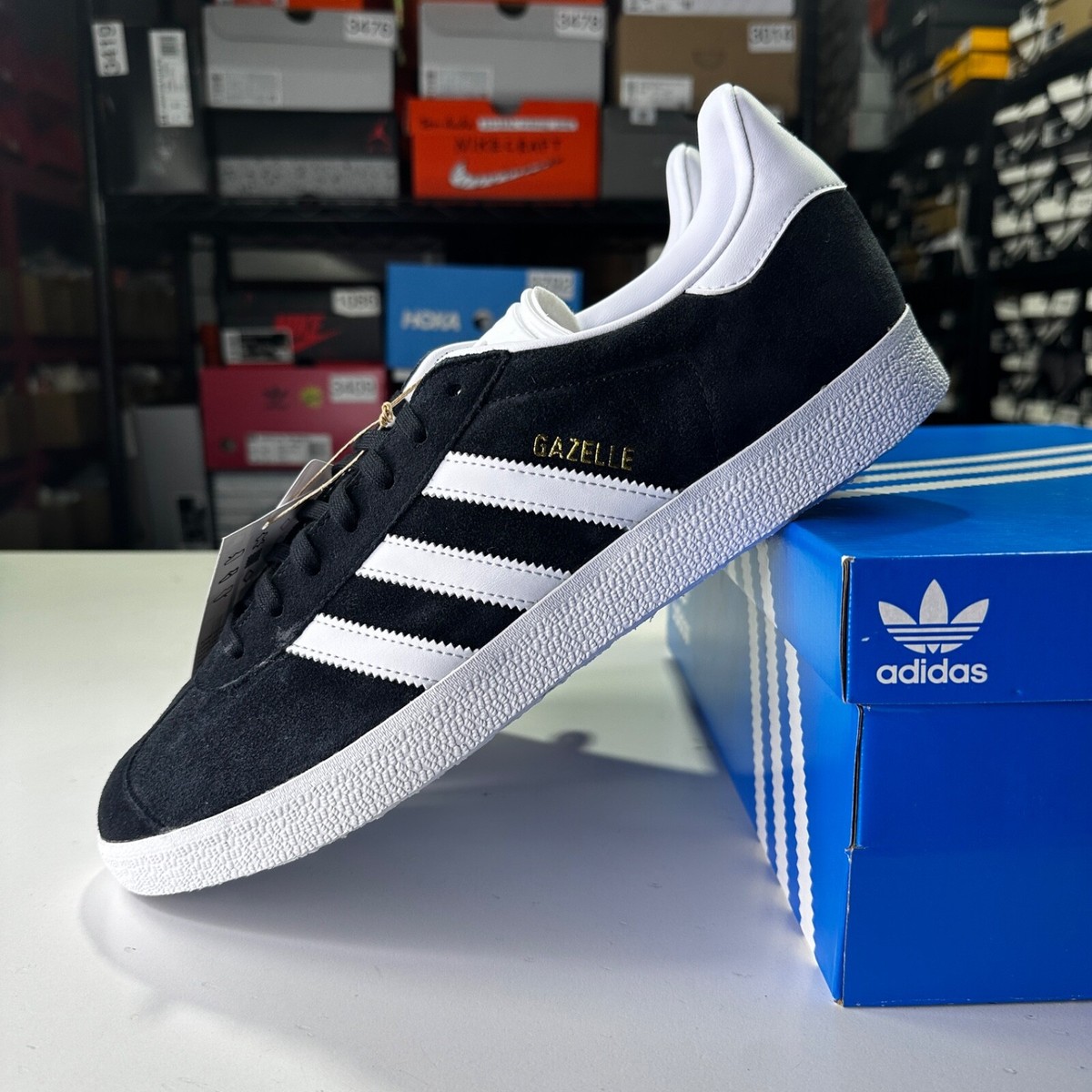 adidas Gazelle Core Black Cloud White Gold Men Shoes Size 12