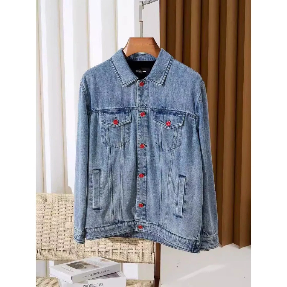 Kiton Hombre Chaqueta Vaquera Abotonada Foto 3 de 4