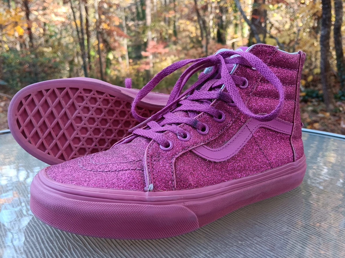 Boys shop pink vans