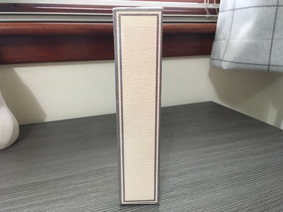 Brand New Cellophane Sealed, Vinatge Oscar De La Renta, EDT 90ml - Image 4 of 4