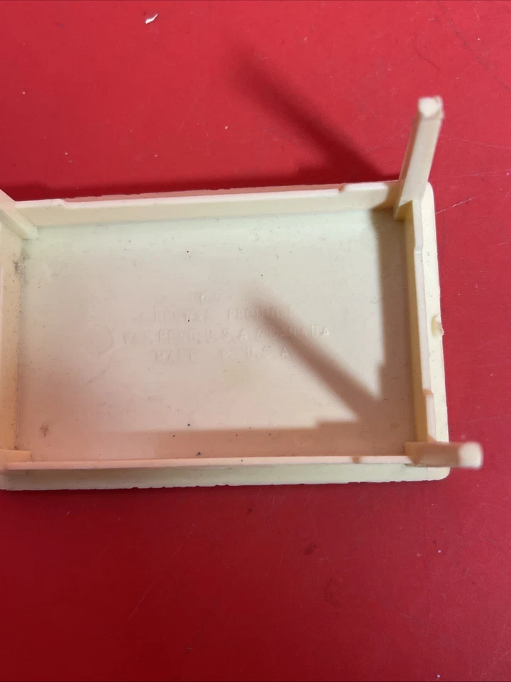 Lote de 9 muebles de guardería vintage para casa de muñecas Renwal Foto 3 de 4