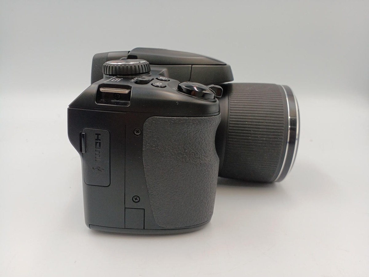 FUJIFILM FINEPIX S8400 Digital Camera 16.2 Megapixels Super FUJIFILM FINEPIX S8400 Digital Camera 16.2 Megapixels Super