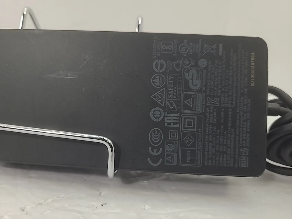 Microsoft Genuine OEM 15V 6A AC Adapter for Surface Pro 4 Dock 1749 - Image 4 of 4