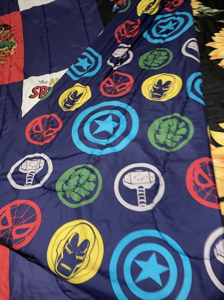 Vtg 90's Marvel Hulk Spiderman Thor Iron Man Comforter Bedding Blanket 71 x 86  - Image 4 of 4