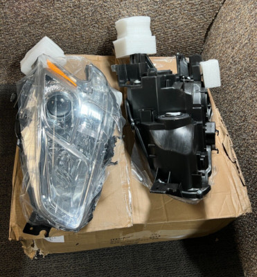 (QTY 2) Headlight Assembly HL-MAX09-AMCH TDZC-054-CE Fits Nissan Maxima Model