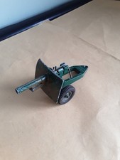 Vintage Britains 25lb Pounder Field Gun - Made in England - In used condition.