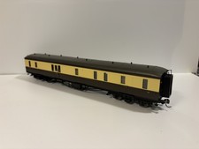Hornby OO Gauge R4500 GWR Hawksworth Passenger Brake Coach W316W Boxed