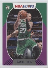 2020-21 Panini NBA Hoops Purple Daniel Theis #104 1u6