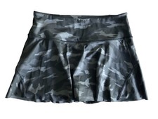 Athleta Tennis Skort Ace Printed Size Large Gray Camo Zippered Pocket, 13.5  