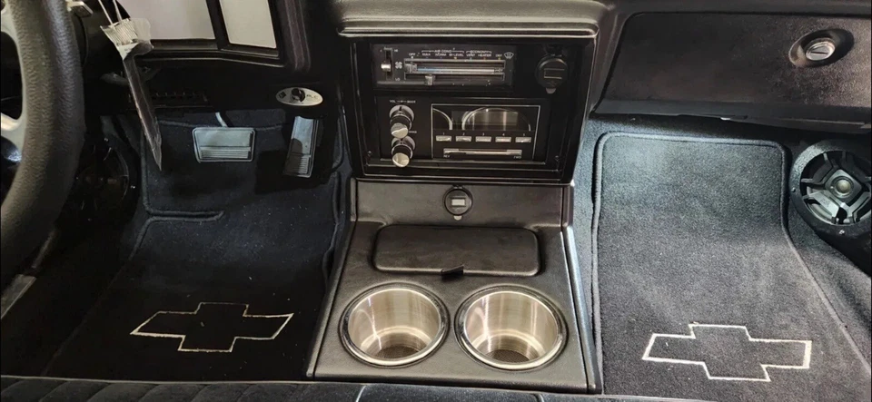 Центральная консоль G-Body на заказ Cutlass Regal Monte Carlo Grand Prix El Camino - Изображение 4 из 4