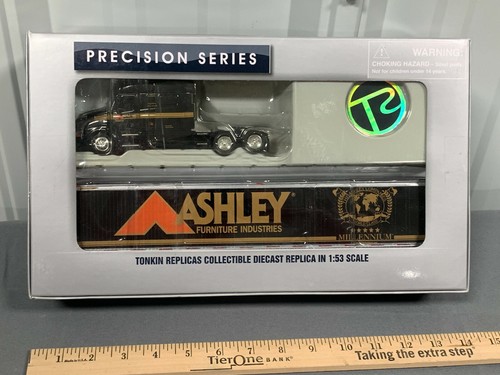 ASHLEY Furniture Volvo VN770 Truck Great Dane Trailer Tonkin 1:53 Precision NIB - 第 1/6 張圖片