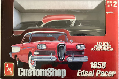  AMT 30245 1:25 1958 Edsel Pacer versiegelt (GU333-25R16-B)