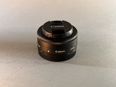 Canon EF-M 22mm 1:2 STM | Wie Neu 