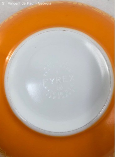 Vintage Pyrex Autumn Harvest Wheat 2 Mixing Bowl Nesting Bowls 1.5 Qt & 4 Qt - Picture 7 of 7