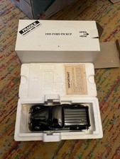 Danbury Mint 1935 Ford Pickup Truck Black Diecast 124 Scale New Danbury Mint 1935 Ford Pickup Truck Black Diecast 124 Scale New