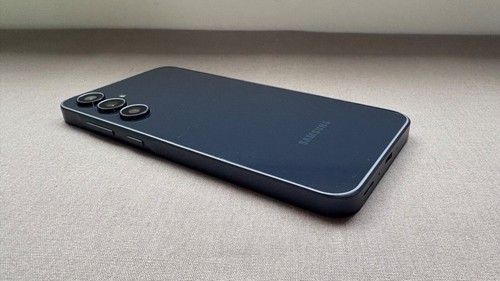 Samsung Galaxy A15 128GB 4GB Blueblack - SM-A155F/DS - Excellent Condition - 第 3/11 張圖片
