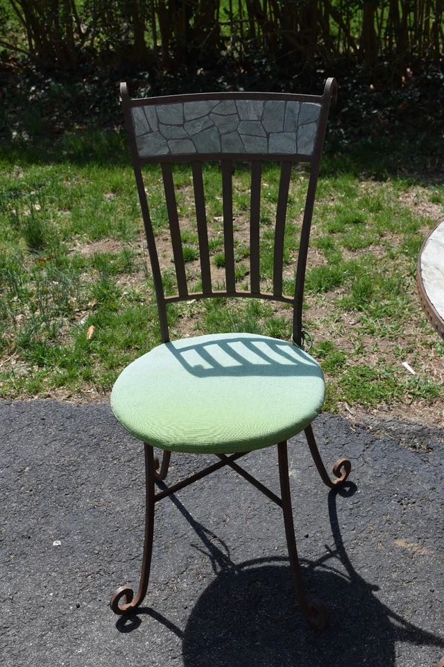 Juego de 3 piezas ~ Impresionante mesa de bistró de patio con mosaico de piedra con dos sillas a juego Foto 2 de 4