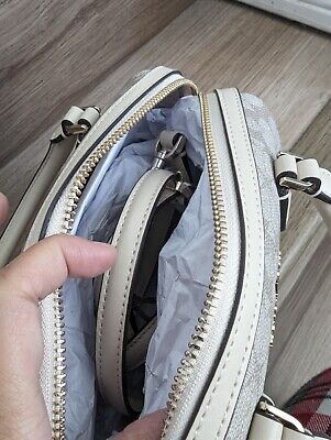 NWT Kate Spade KG483 Signature Spade Flower Duffle Crossbody NWT Kate Spade KG483 Signature Spade Flower Duffle Crossbody
