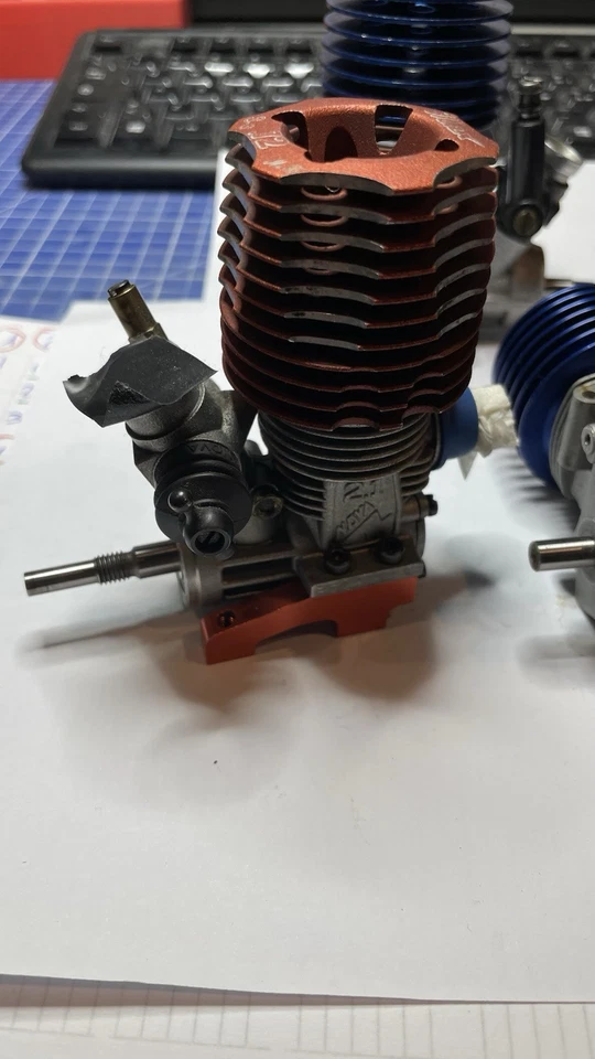 Motori vintage scala 1/8 e 1/10 pista e Offroad - Immagine 3 di 4