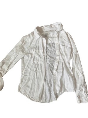 Women's White Button Down Shirt Lightweight Small Thread and Supply