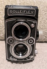 Rolleiflex TLR Camera Carl Zeiss Planar 75mm f/3.5   Synchro-Compur   Germany