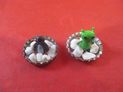 Bottle Cap Art - Blue Moon Penguin & Klutz Green Alien Beer Bottle Caps