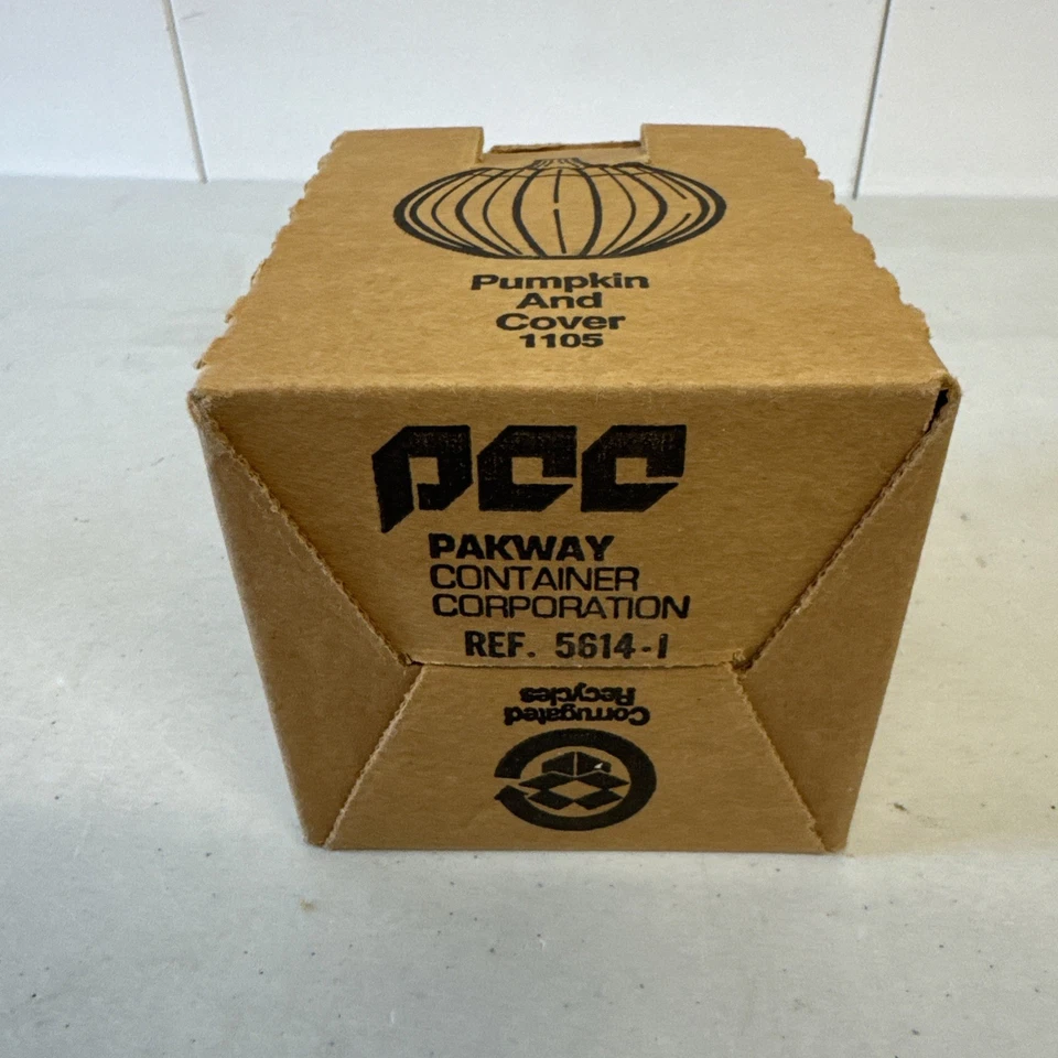 Candelabro y caja de cristal vintage para interiores del hogar calabaza y cubierta 1105 hecho en EE. UU. Foto 3 de 4