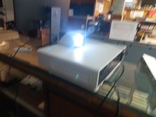 Epson PowerLite 800F Ultra Short Throw Laser Projector   Tested   1500 Hours   R