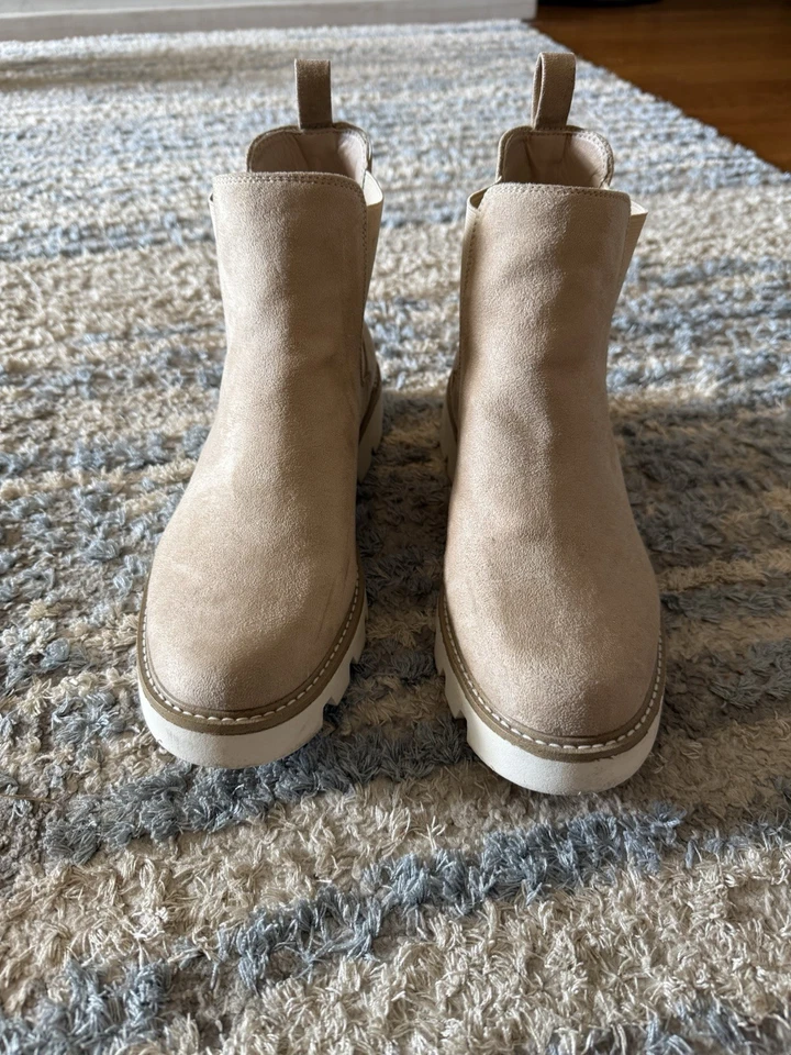 Botines Chelsea chinos de gamuza para lavandería suela gruesa jersey talla 8,5 crema Foto 2 de 4